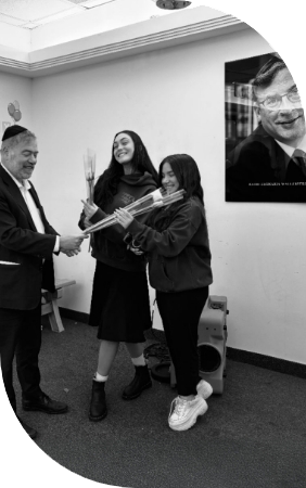 Rabbi Wallerstein would bring every single girl a fresh rose before Shabbos